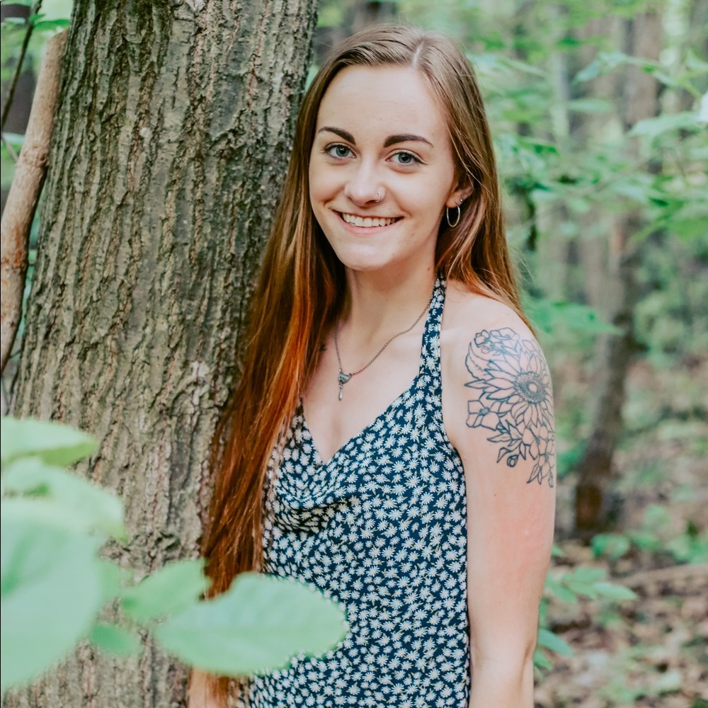 Meet your Posher, Becca